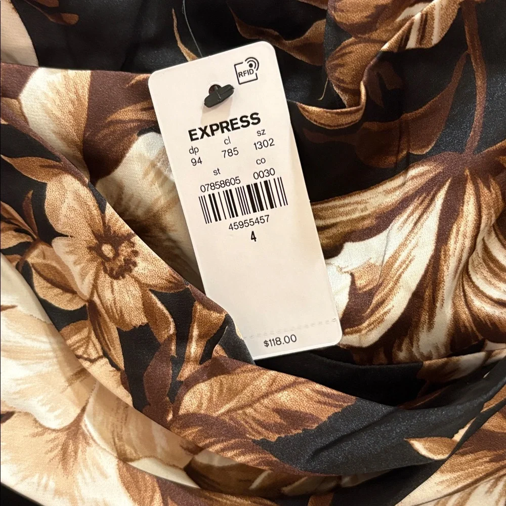 ✨NWT~Express Satin Ruched Bodycon Dress✨